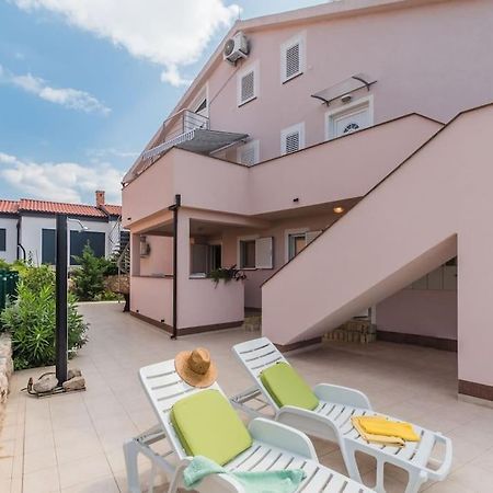 Apartment F-1 Klimno Exterior foto